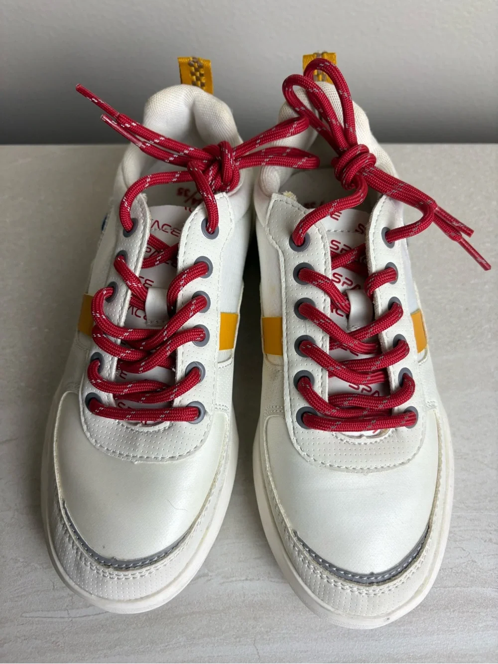 ZARA Boys NASA White Sneakers Memory Effect insole -size 3